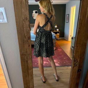 Open Back Black and White Print button up Babydoll dress, Sz Small